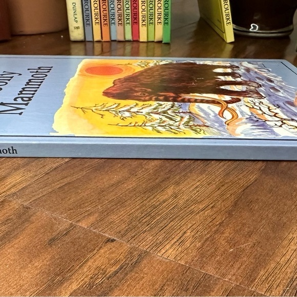 Woolly Mammoth Book - Picture 3 of 6